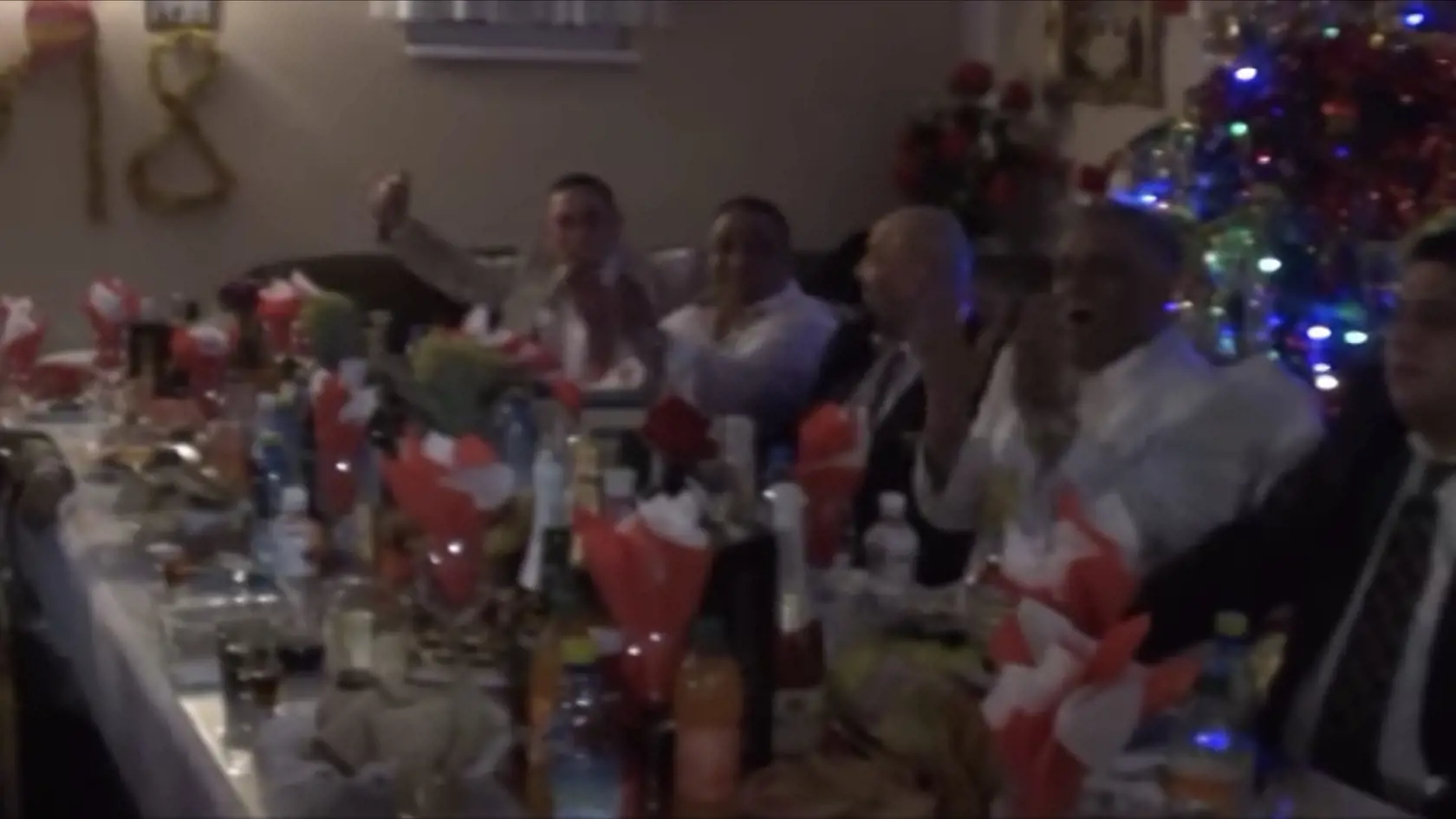 Nikto vtedy netušil, že Jendovi už nebude dopriate oslavovať ďalšie jubileum. Archívny záber z osláv sedemdesiatky Jenda.