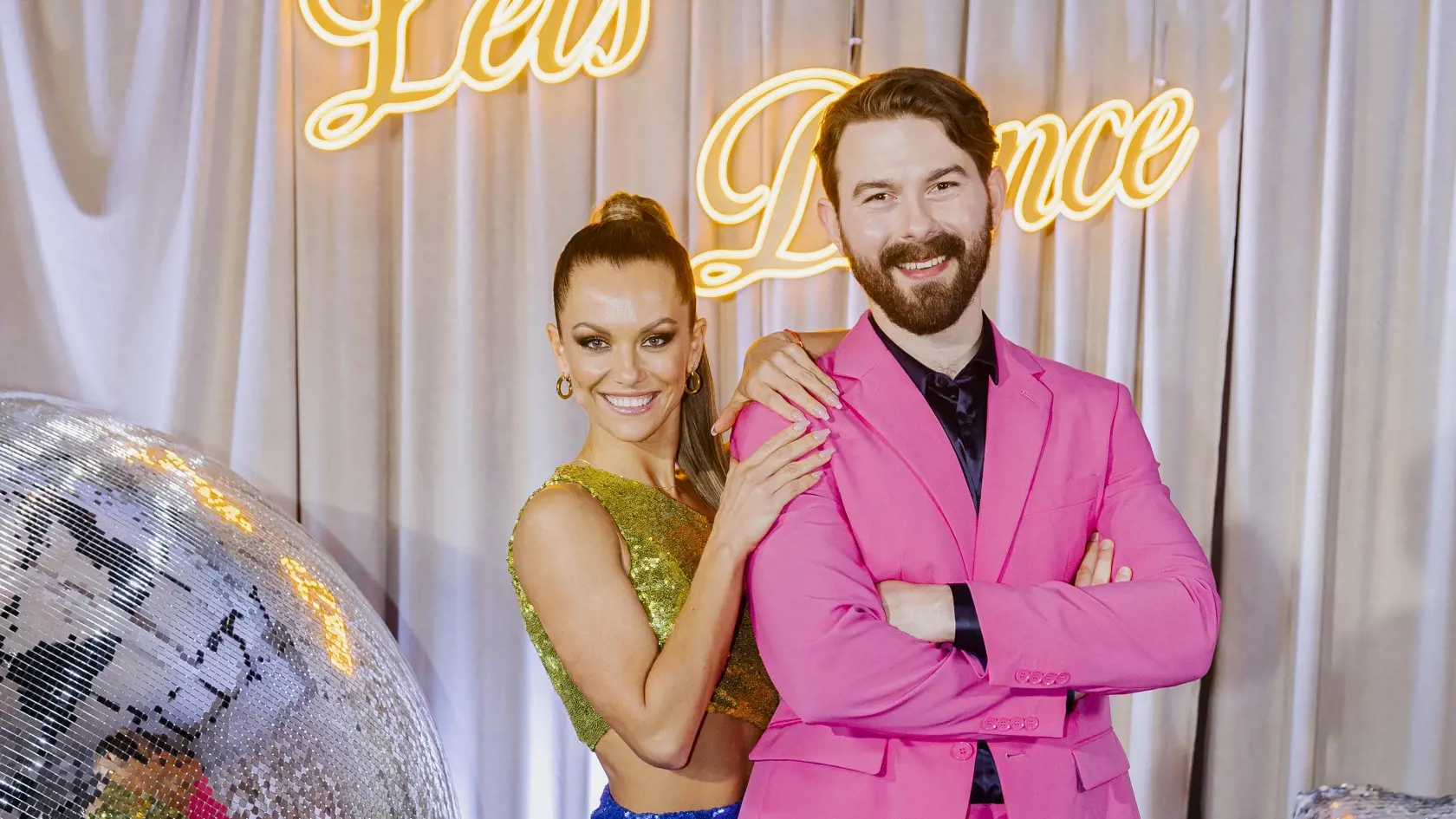 Na snímke Richard Autner a Dominika Rošková počas predstavenia poroty a tanečných párov súťaže TV Markíza Let´s Dance 2023.
