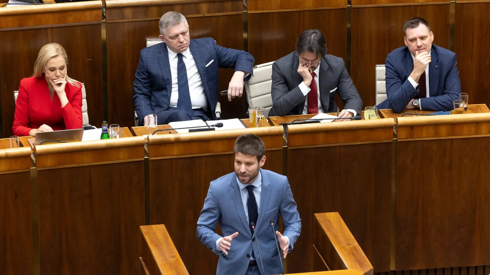 28. schôdza Národnej rady Slovenskej republiky, na ktorej sa diskutovalo aj o odvolaní premiéra Roberta Fica.
