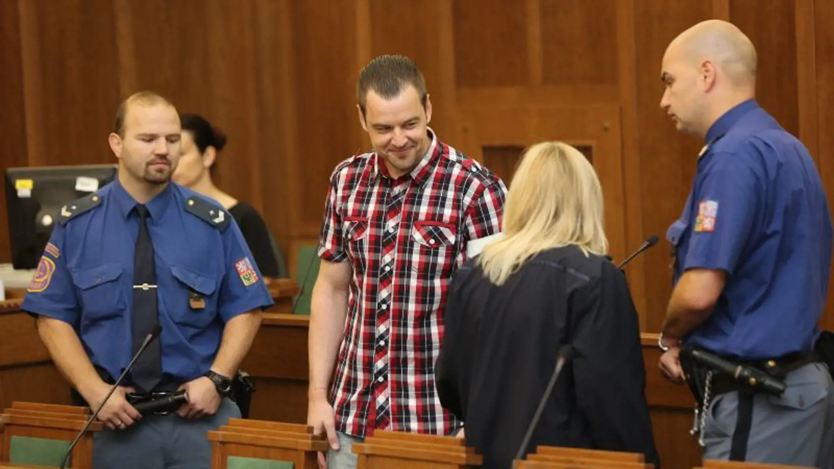 Petr Kramný pred ostravským súdom.