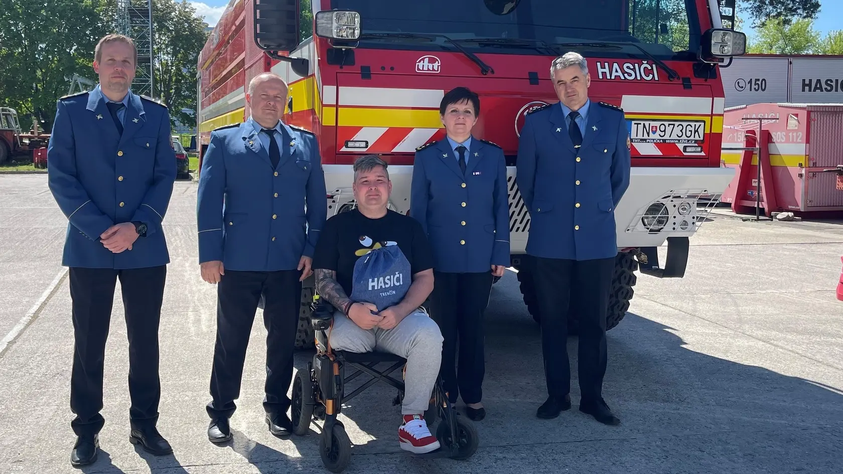 Peťa potešili návštevou hasičskej stanice!