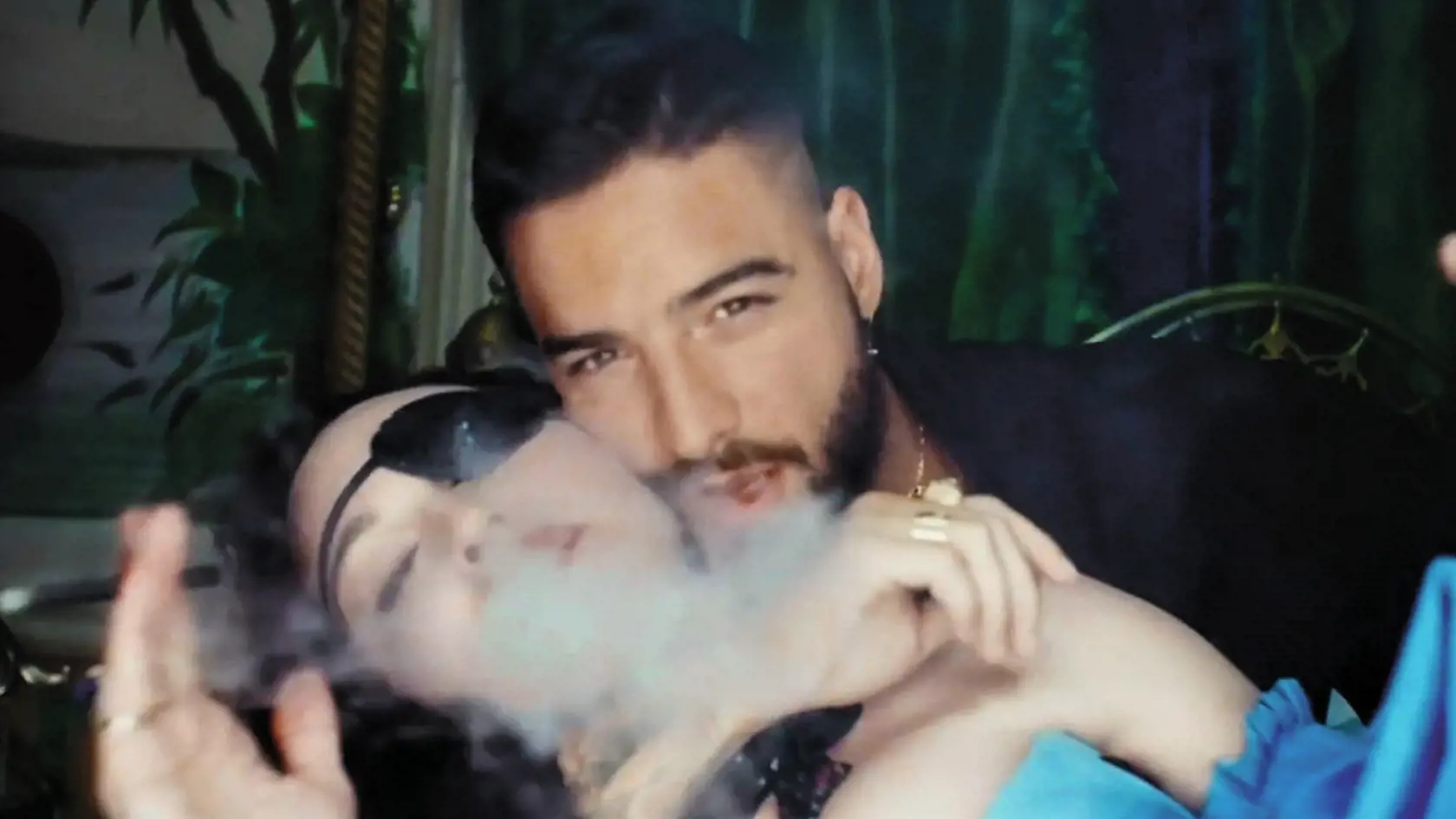 Madonna rada provokuje. Podarilo sa jej zaujať aj v provokatívnym videoklipom k piesni Medellín.