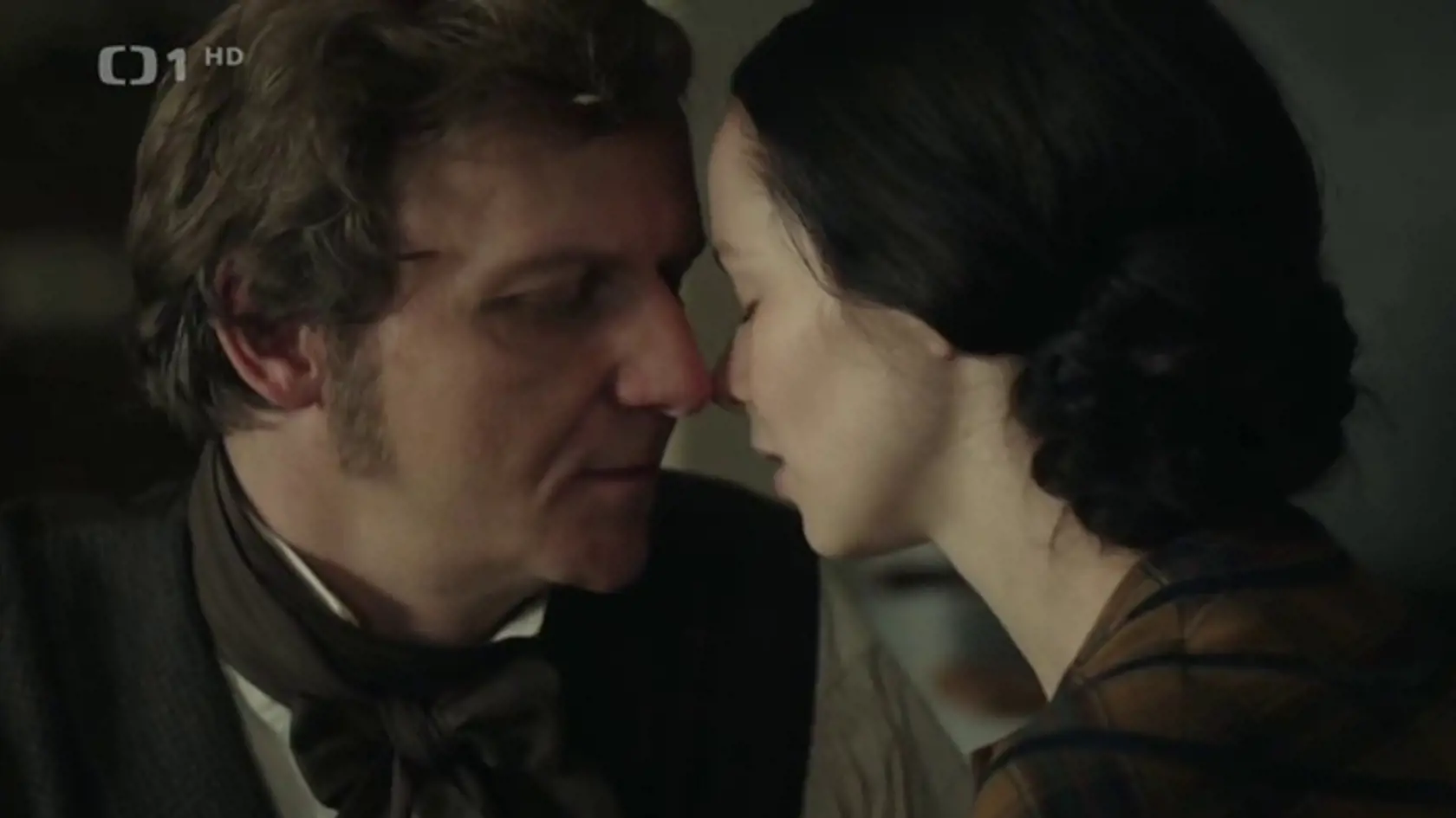 Podobný úspech, aký pred rokmi slávila s Máriou Teréziou RTVS, teraz u našich susedov zažíva Česká televízia a jej dokumentárna miniséria Božena.