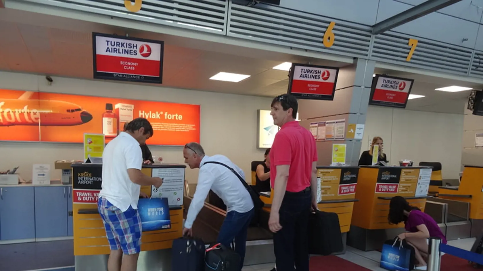 Cestujúcim vyhovujú odlety a prílety z/do Košíc.