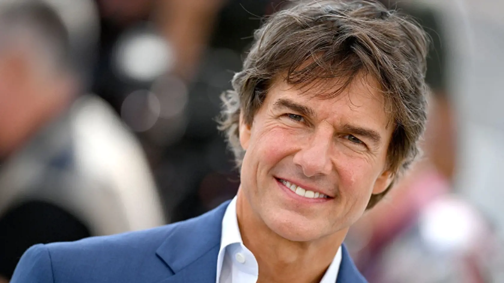 Tom Cruise na premiére pokračovania Top Gunu v roku 2022. Roky mu neubrali ani kúsok z jeho povestného šarmu, ale naopak, vyzerá lepšie než "za mladi".