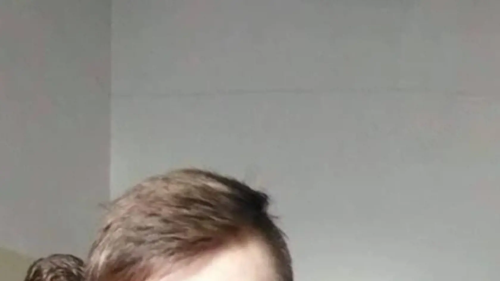 Peter (16) je obvinený z vraždy.