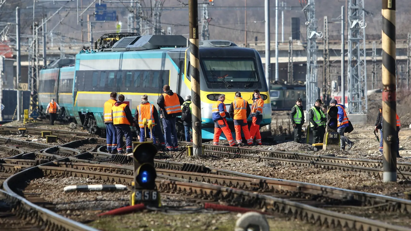 Na železničnej stanici v Žiline sa 1. marca vykoľajil vlak SuperCity Pendolino smerujúci z Prahy do Košíc.