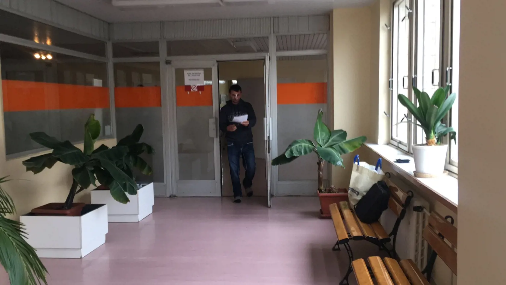 Peter Adamec prežil hrozivú zrážku s vlakom.