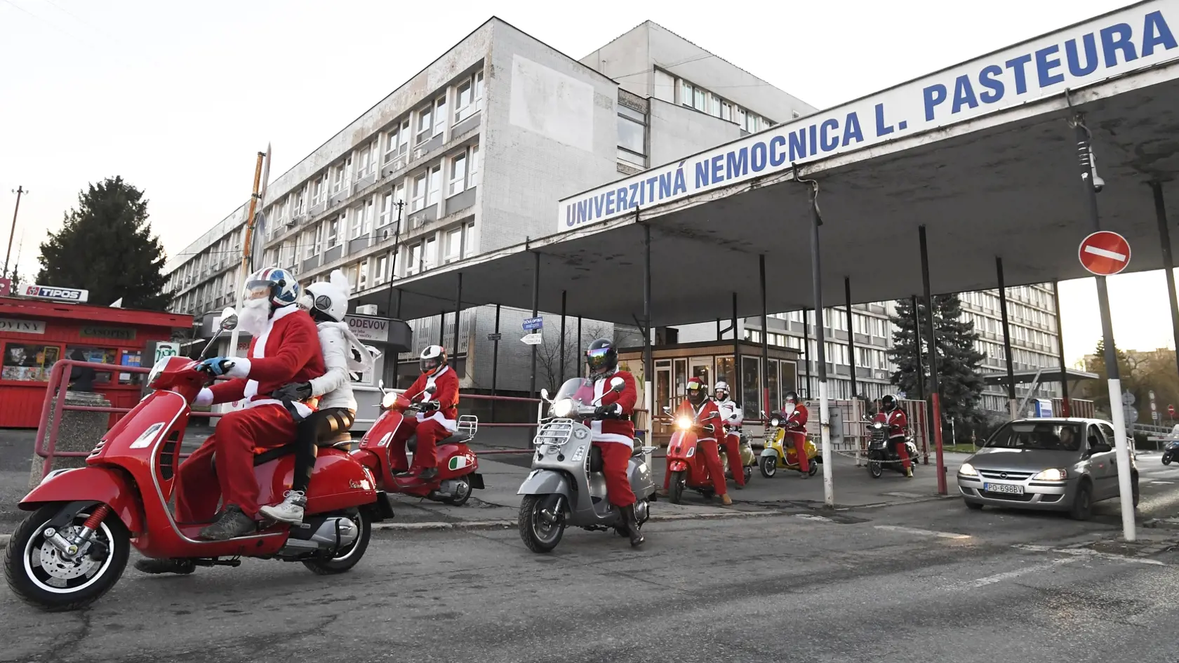 Návštevy v UNLP v Košiciach sú až do odvolania zakázané.