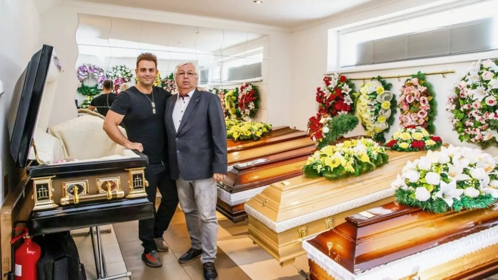 Najlacnejšia rakva vás vyjde na 50 eur, luxusná stojí aj 2 500 eur.