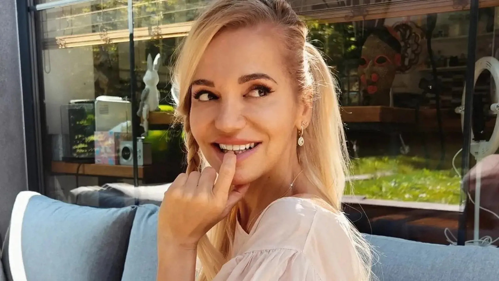 Dara Rolins