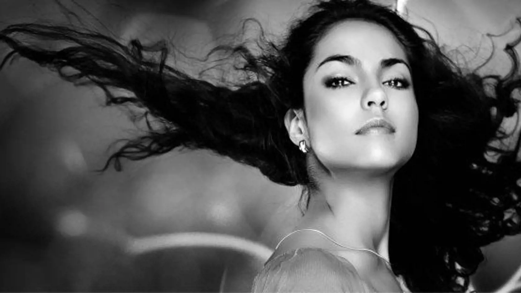 Ako finalistka Miss Universe SR 2010.