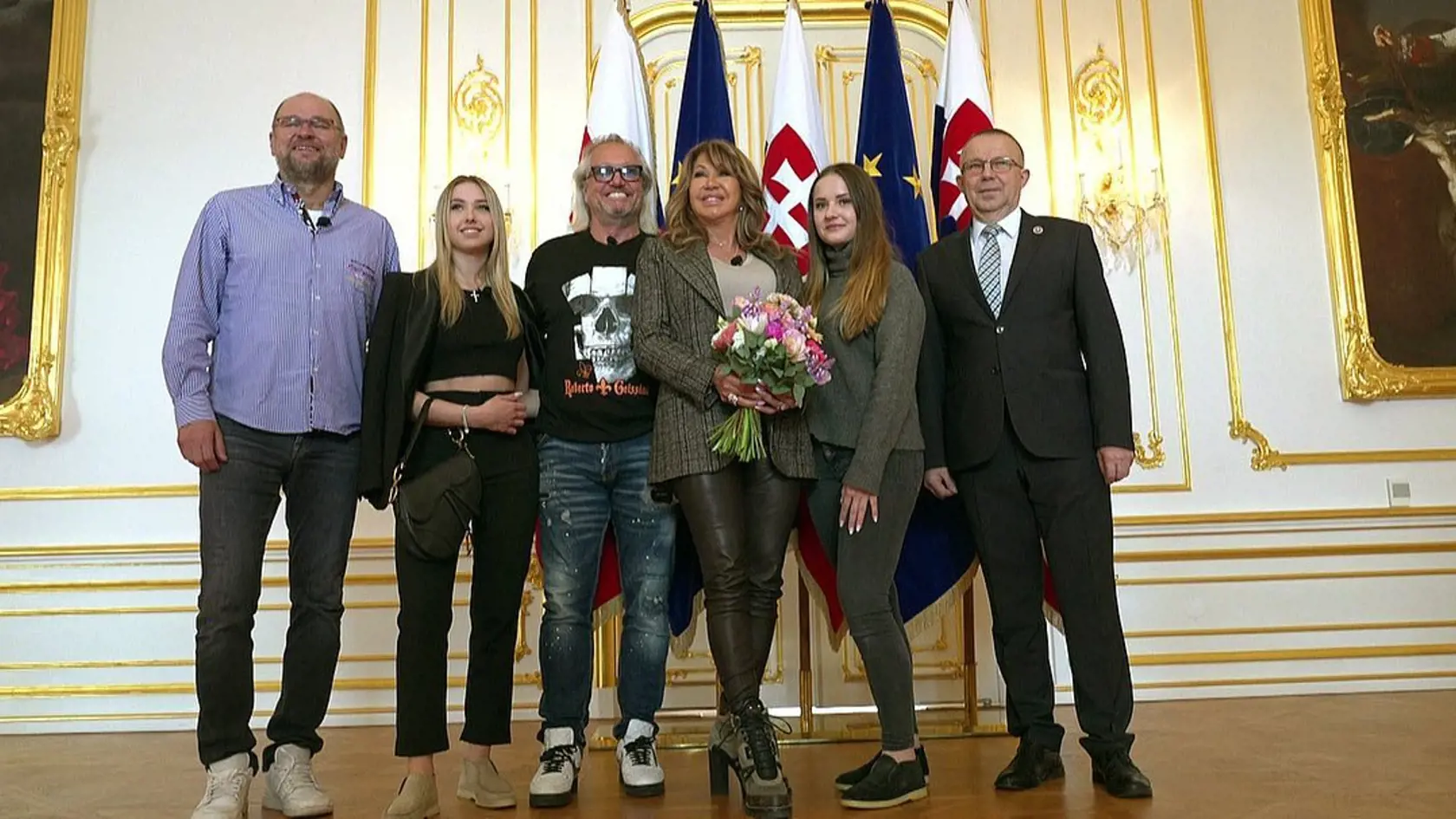 Na nové epizódy upozornila vo svojom príspevku aj milionárka Carmen Geissová, ktorá zverejnila zopár záberov z návštevy Slovenska.
