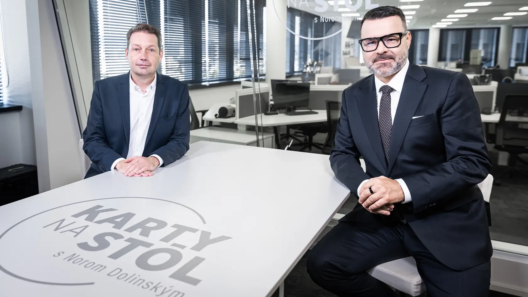 Člen predsedníctva Hlasu zdôrazňuje, že poslanci strany za Dankov návrh na zníženie platu prezidenta nikdy nezahlasujú. Naopak jeho účasť v Národných obranných silách vysoko oceňuje.