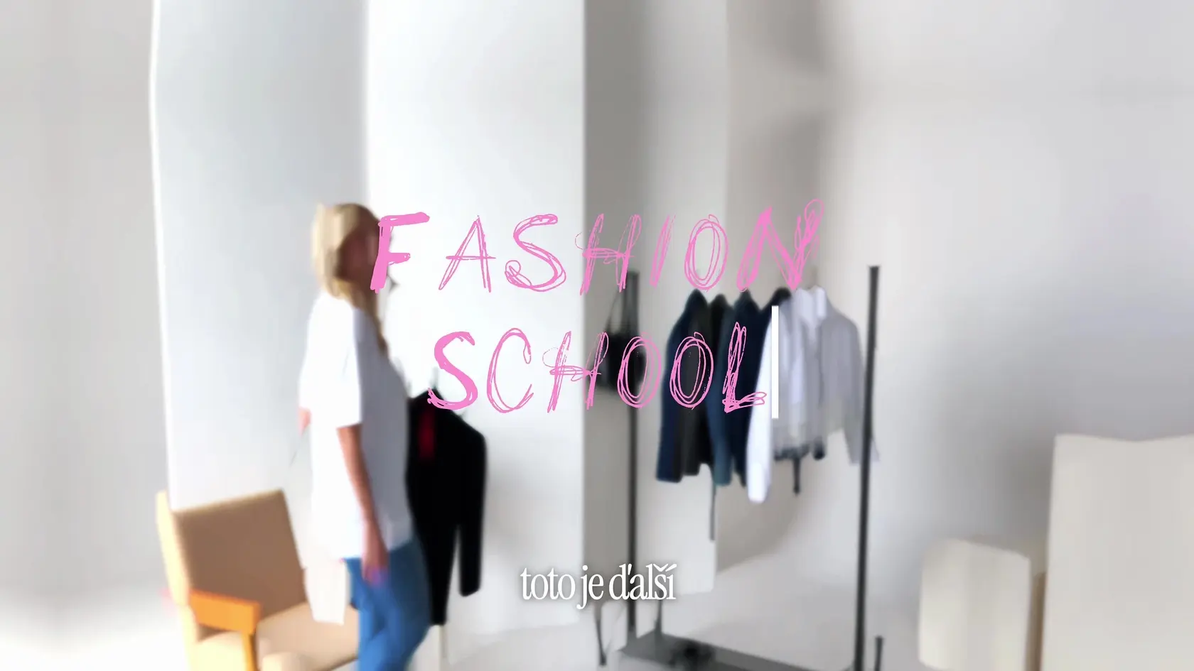 EMMA Fashion School - Ako nosiť čierne sako na 3 rôzne spôsoby?