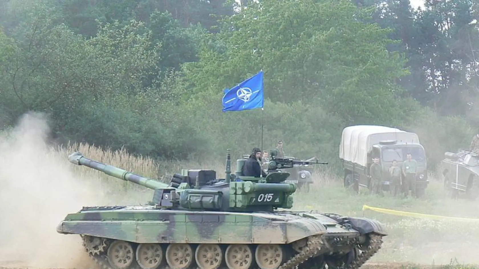 Tank T-72M4CZ.