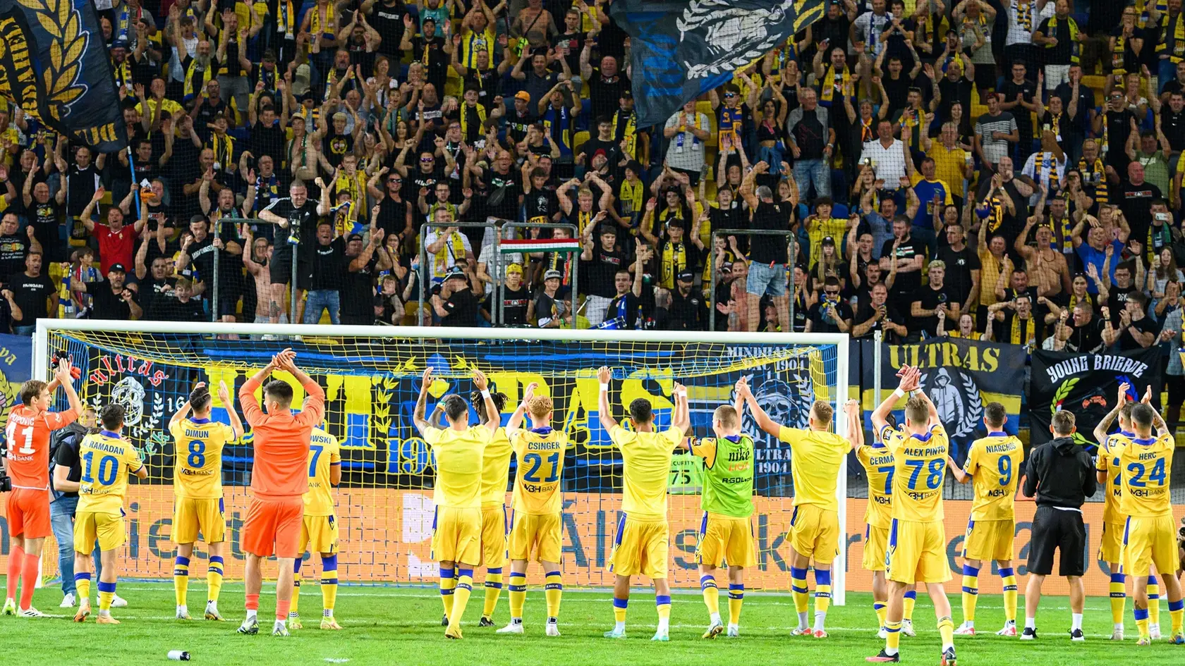 Radosť hráčov FK DAC 1904 Dunajská Streda.