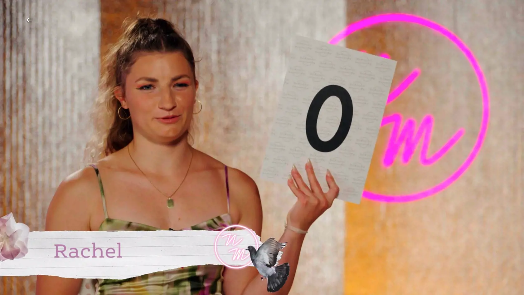 Rachel chce vyhrať, preto rozdáva samé nuly.