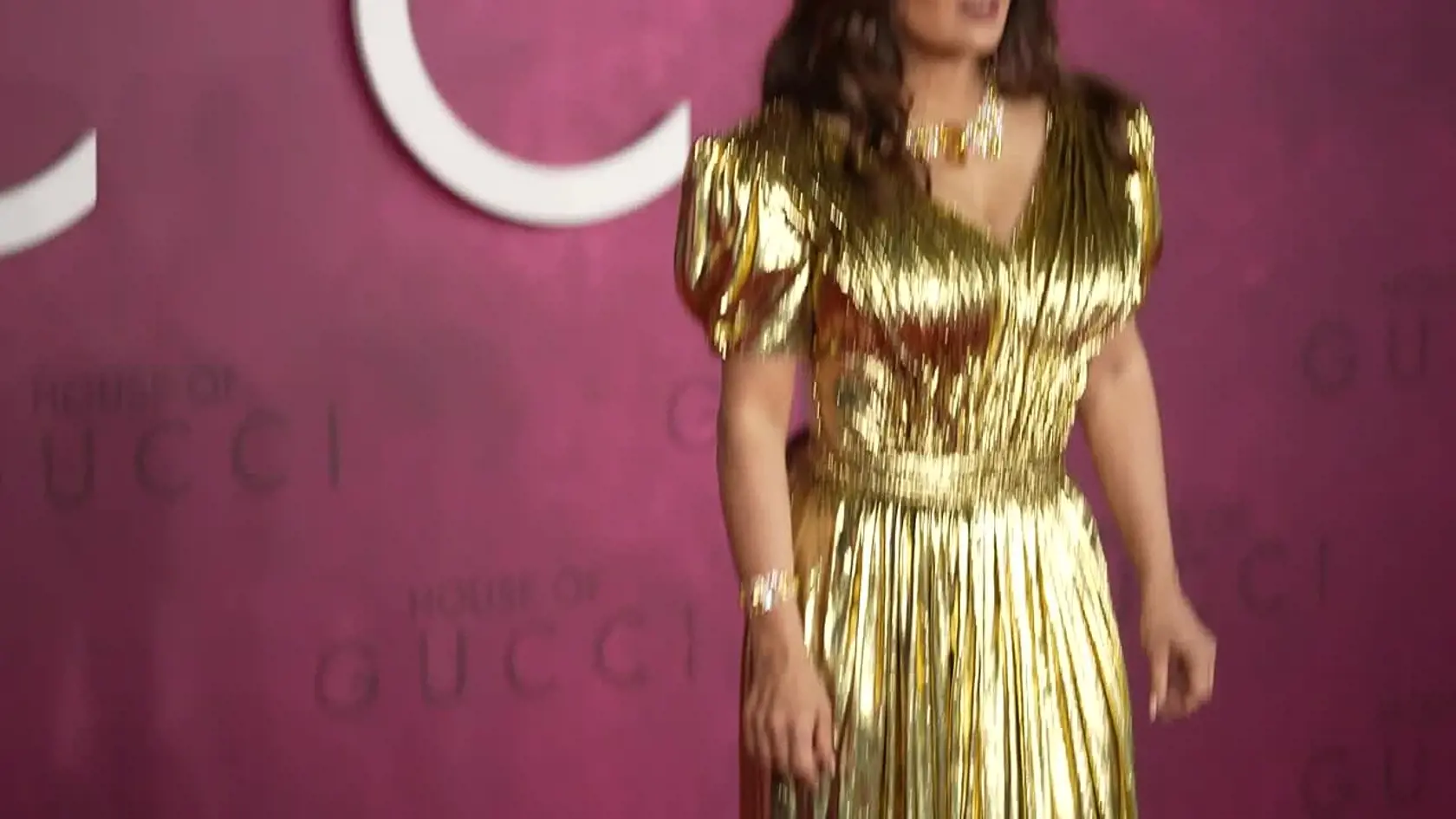 FOTO Herečka Salma Hayek prišla na premiéru nahá: TOTO telo má skoro 60.