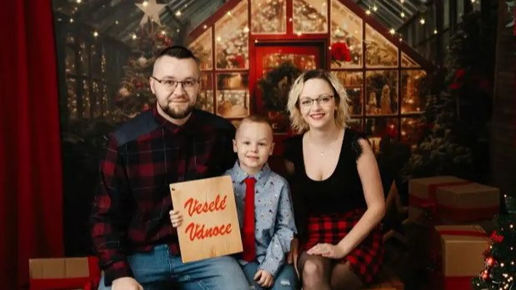 Šťastnej rodine sa život obrátil hore nohami.