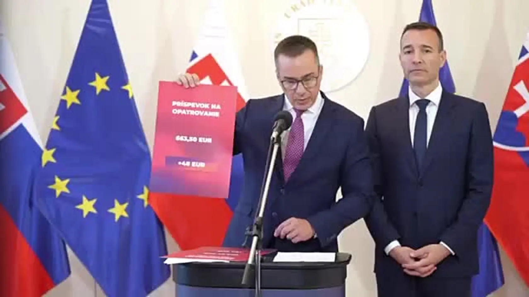 Minister práce Erik Tomáš oznámil, že od júla porastú príspevky na opatrovanie aj osobnú asistenciu.