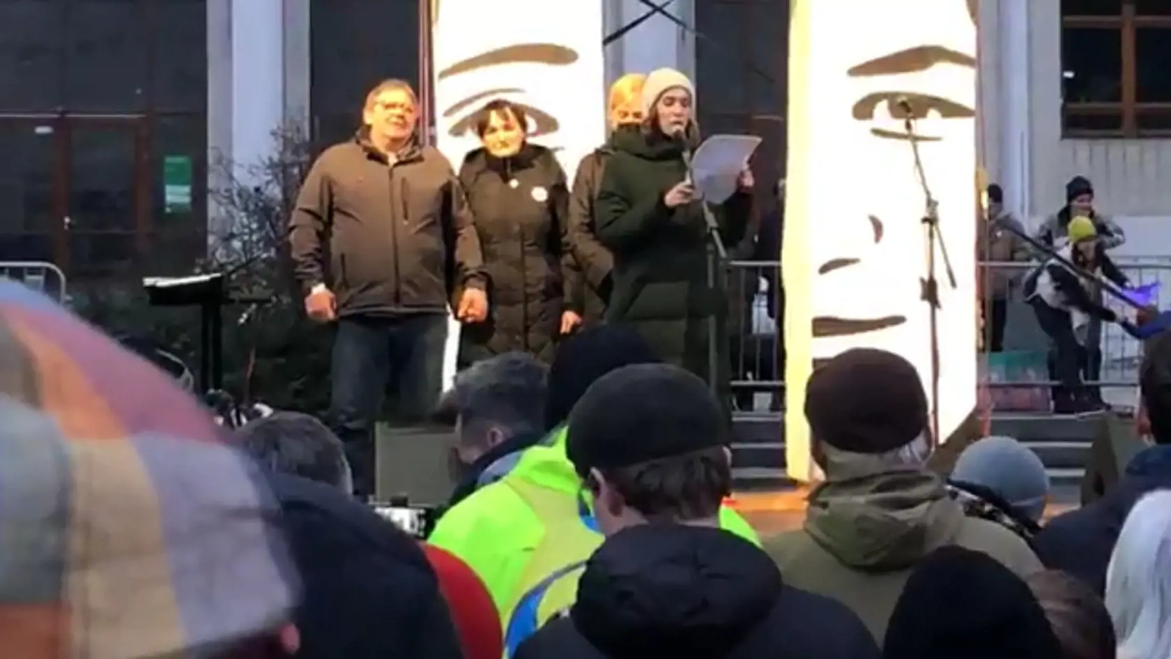 Slová rodičov Jána a Martiny prečítala Táňa Pauhofová