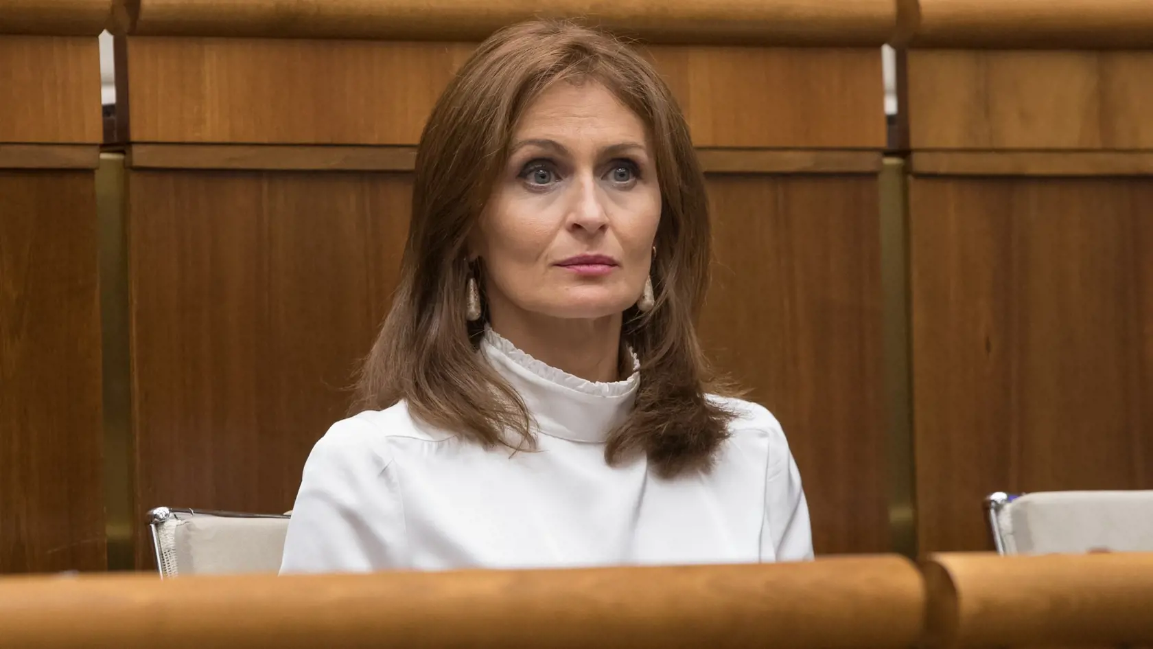 48. Schôdza NR SR, počas ktorej sa opozícia pokúšala o odvolanie Petra Pellegriniho z postu predsedu vlády. Na snímke je Andrea Kalavská.