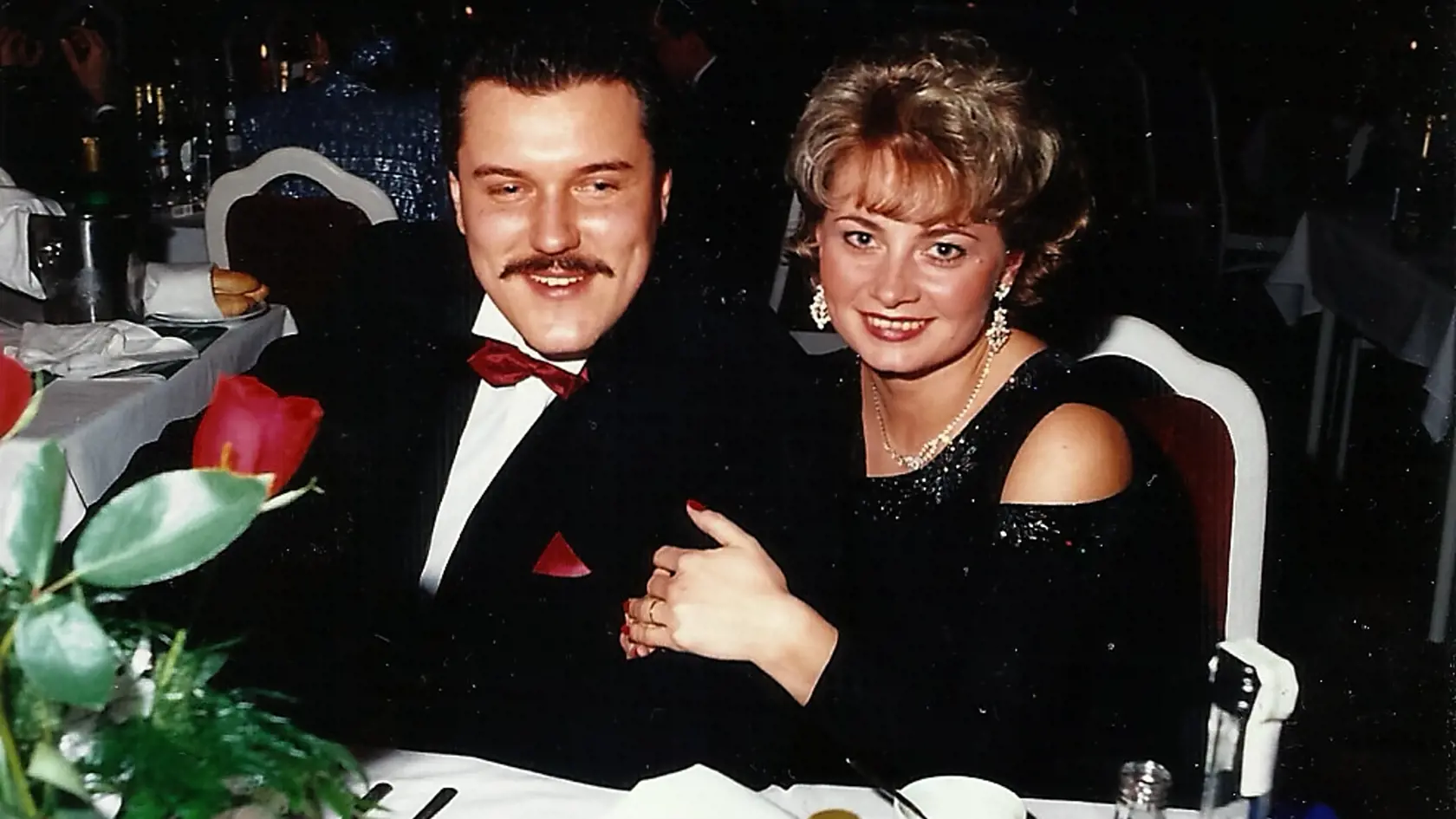Manželia Černákovci boli kedysii spolu šťastní. Foto z Plesu podnikateľov v roku 1995.