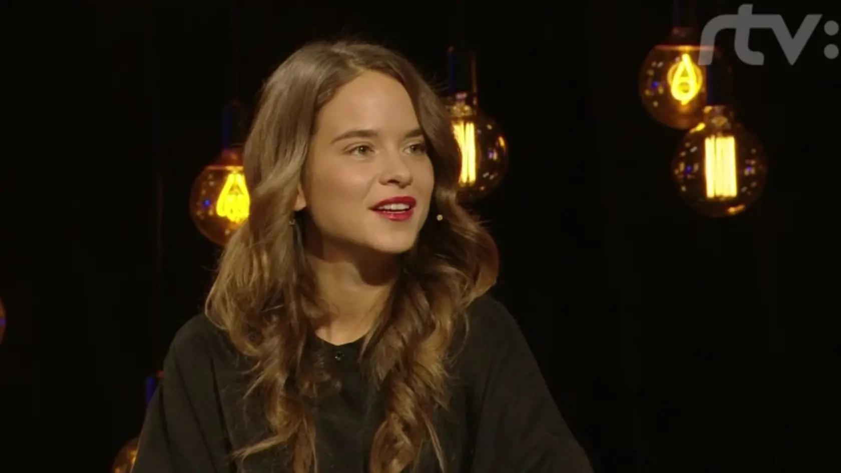 Kristína Svarinská v šou Trochu inak s Adelou.
