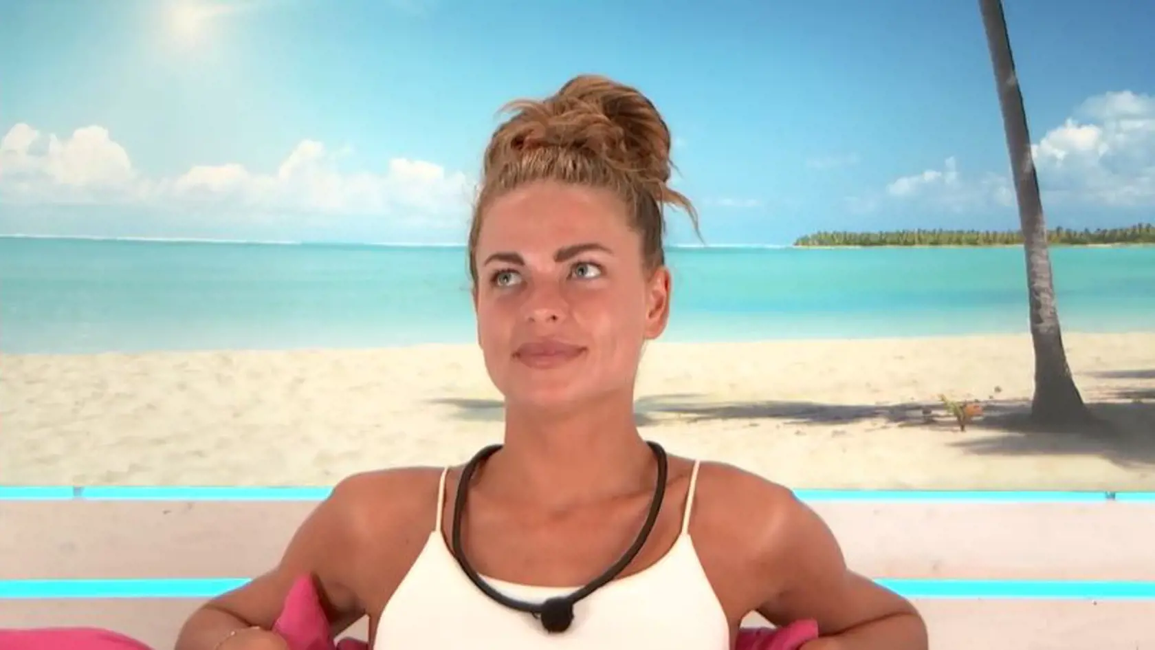 Tereza z Love Island bez mejkapu.