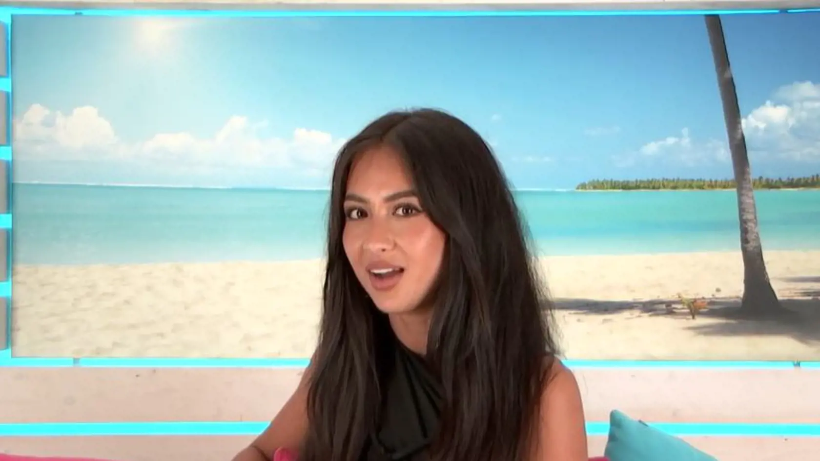 Mishala z Love Island bez mejkapu.
