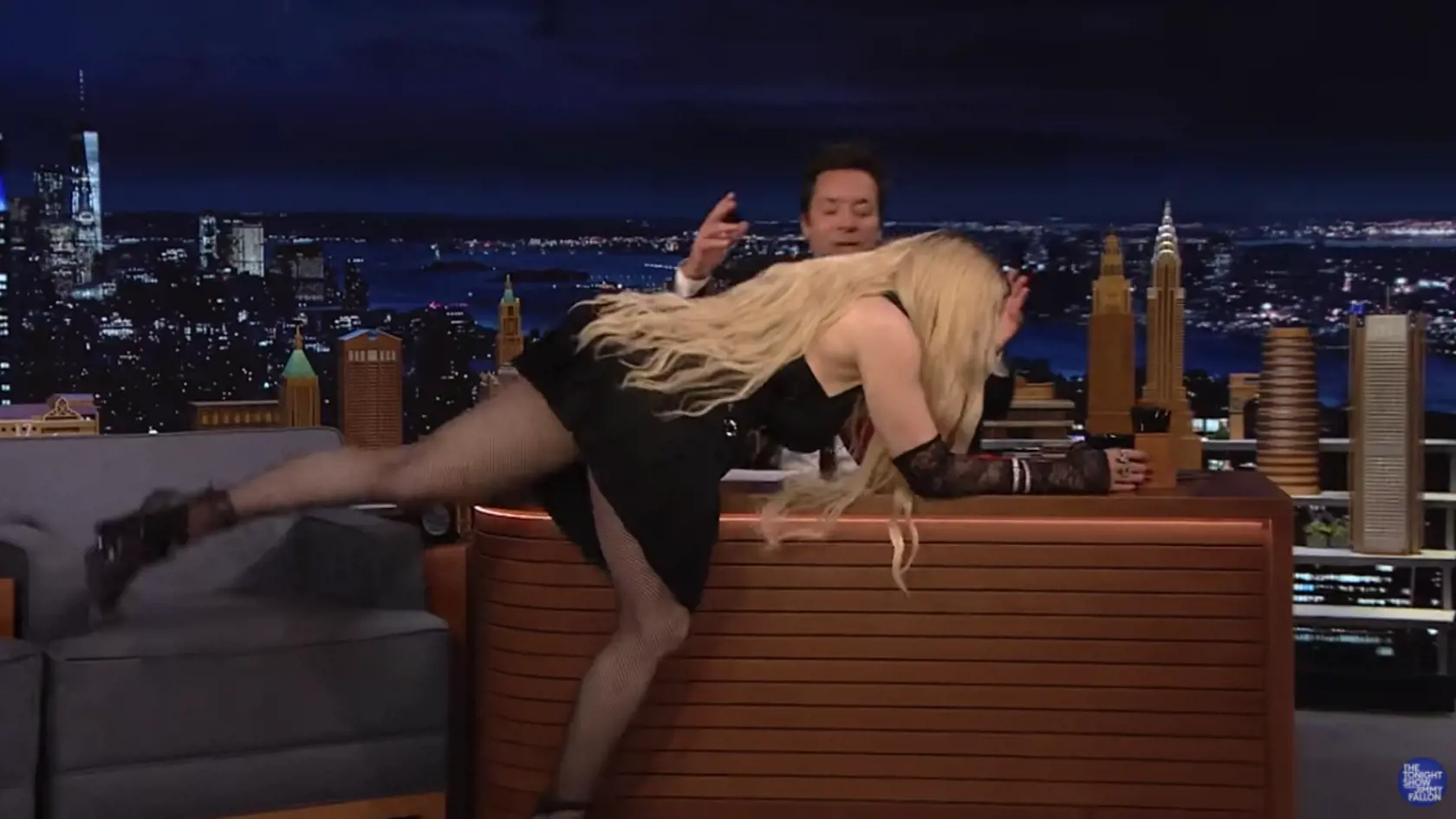 Madonna sa v talk show poriadne odviazala.