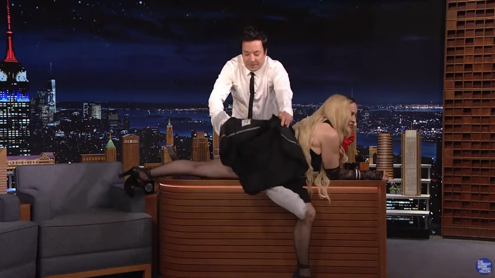 Madonna sa v talk show poriadne odviazala.