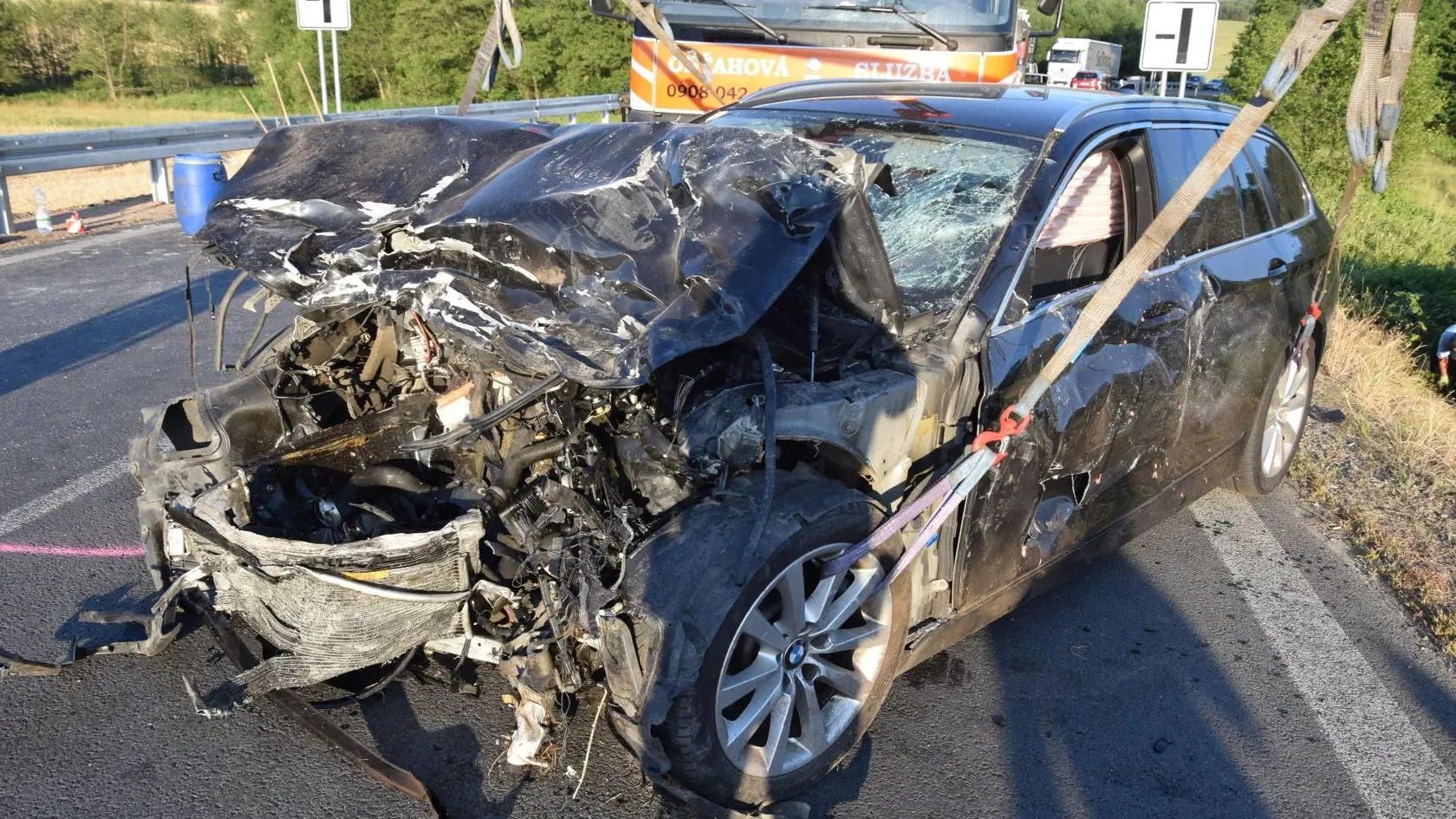 Ak plánujete dlhšie cesty autom, vydajte sa na ne maximálne odpočinutí, zvýšte bdelosť a opatrnosť, je tu hrozba mikrospánku a dehydratácie.