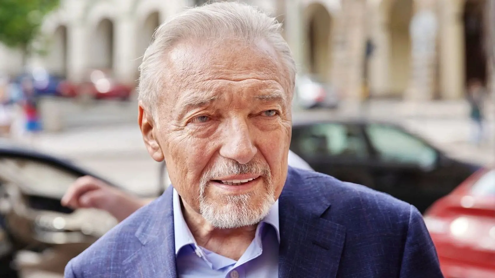 Spevák Karell Gott naždy odišiel do speváckeho neba
