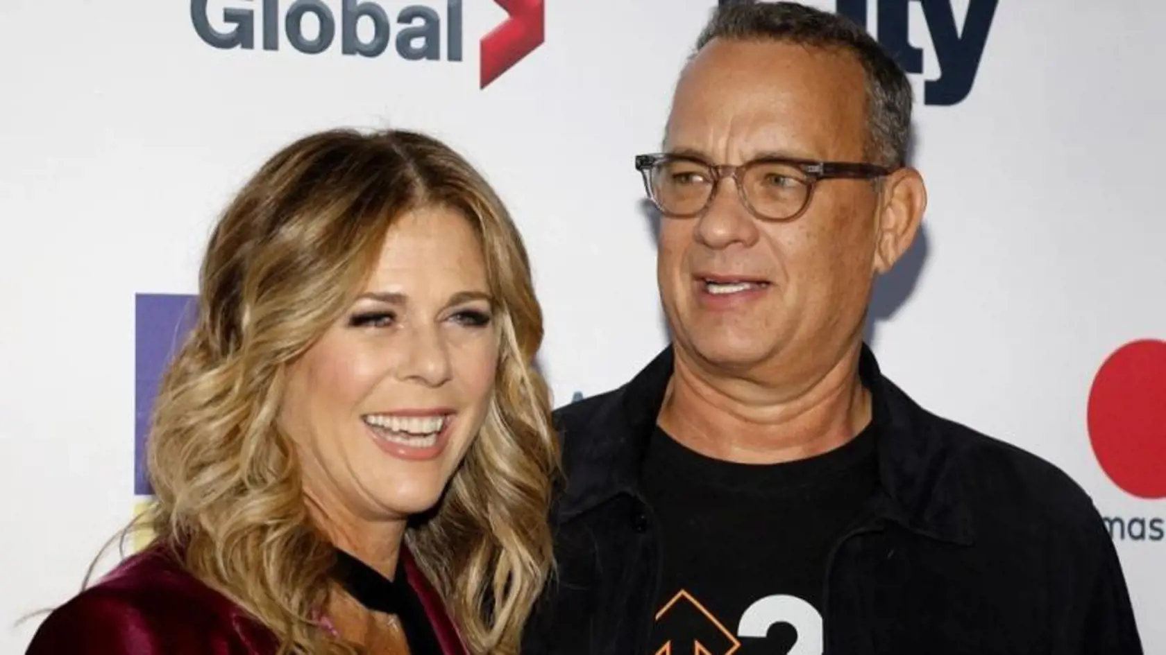 Tom Hanks s manželkou