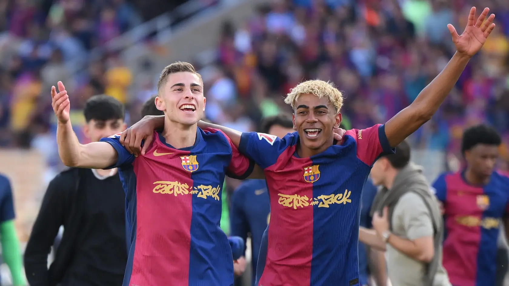 Fermín López a Lamine Yamal takto oslávili víťazstvo FC Barcelona 4:3 nad Realom Madrid.