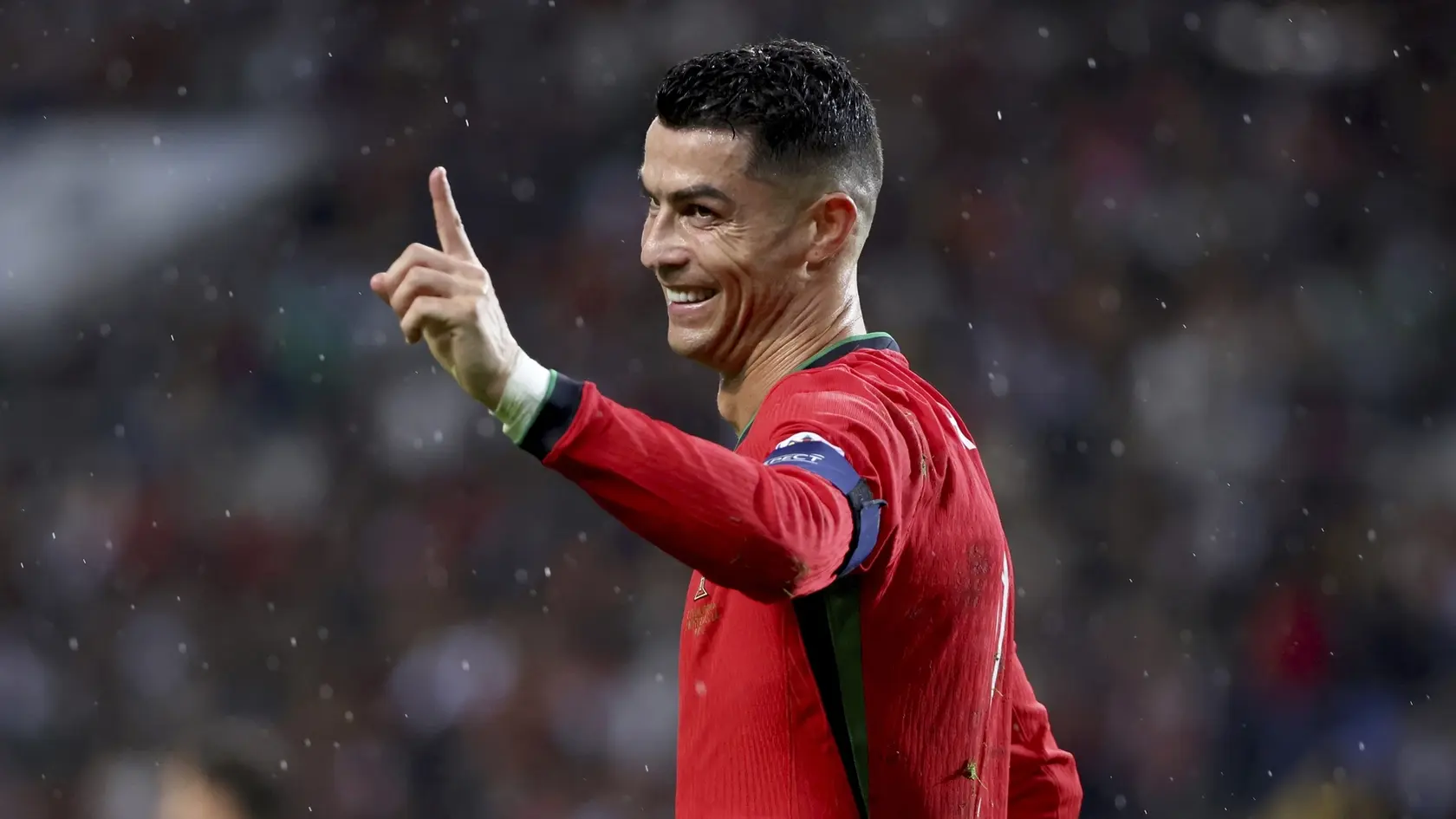 Cristiano Ronaldo má už 40 rokov.