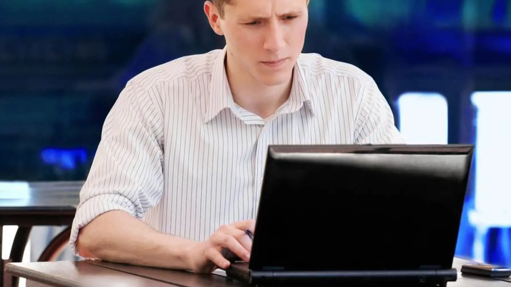 Najväčšiu šancu rýchlo sa zamestnať majú absolventi informatiky.