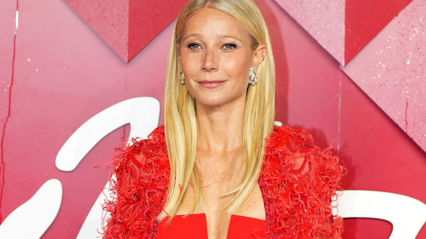 Gwyneth Paltrow vydesila fanúšikov zvláštnym meračom na svojej ruke.