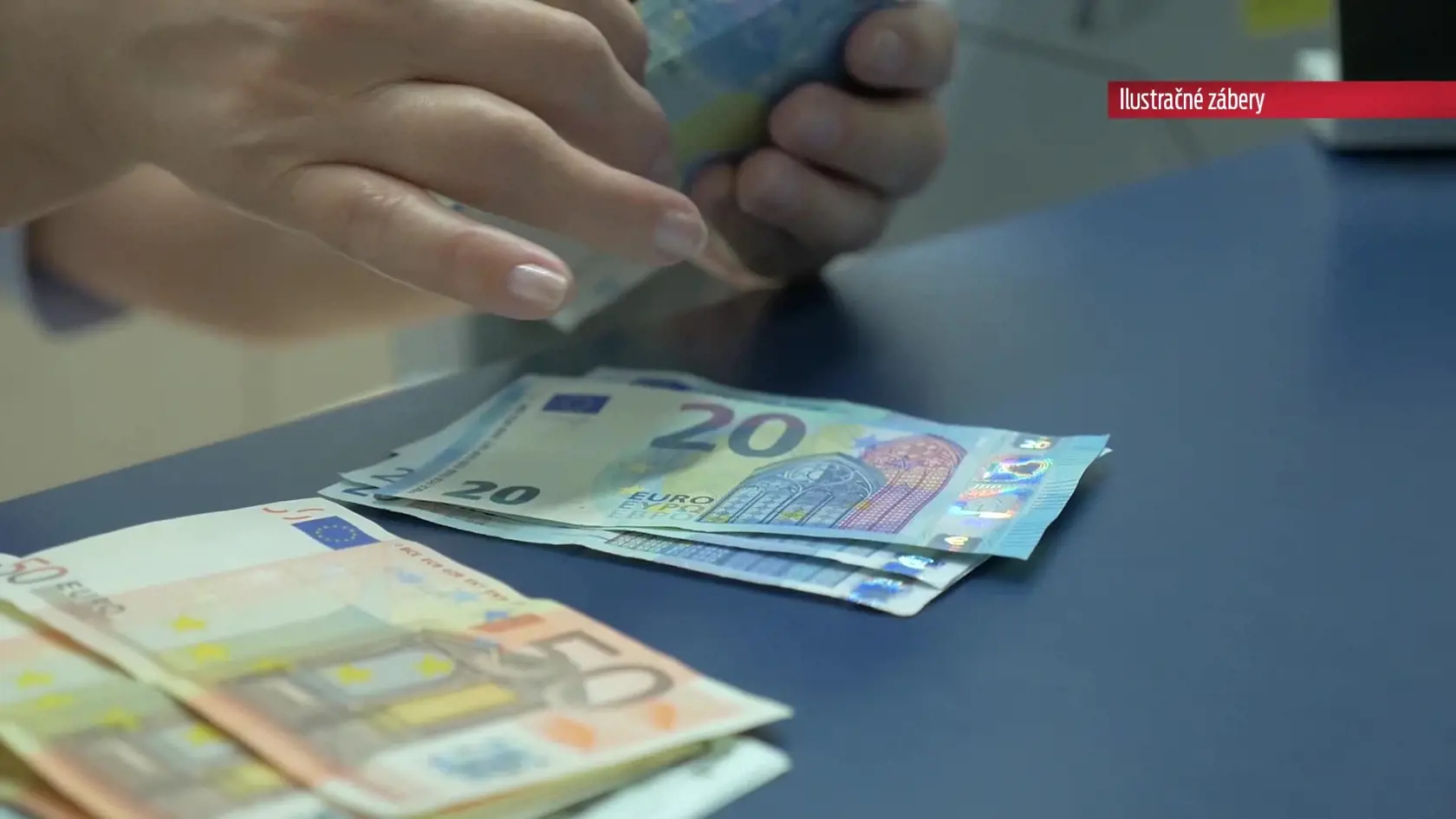 Opät na chvoste: Výplatné pásky by mali Slováci pred ostatnými obyvateľmi Európskej únie radšej schovávať