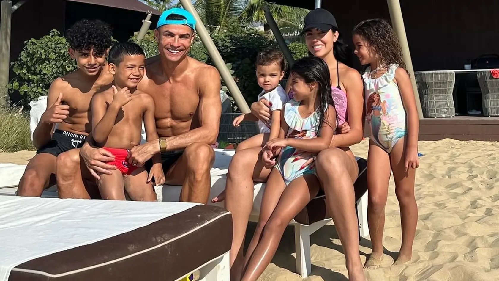 Zábery Ronaldovej rodiny vždy zahrejú srdce.