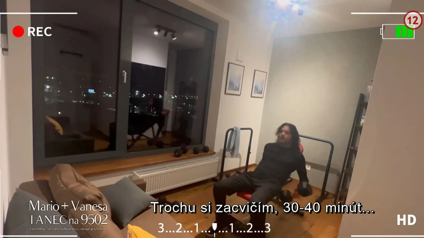 Mario Cimarro z Let's Dance ukázal bývanie v Bratislave: V luxusnom apartmáne mal aj malé fitko.