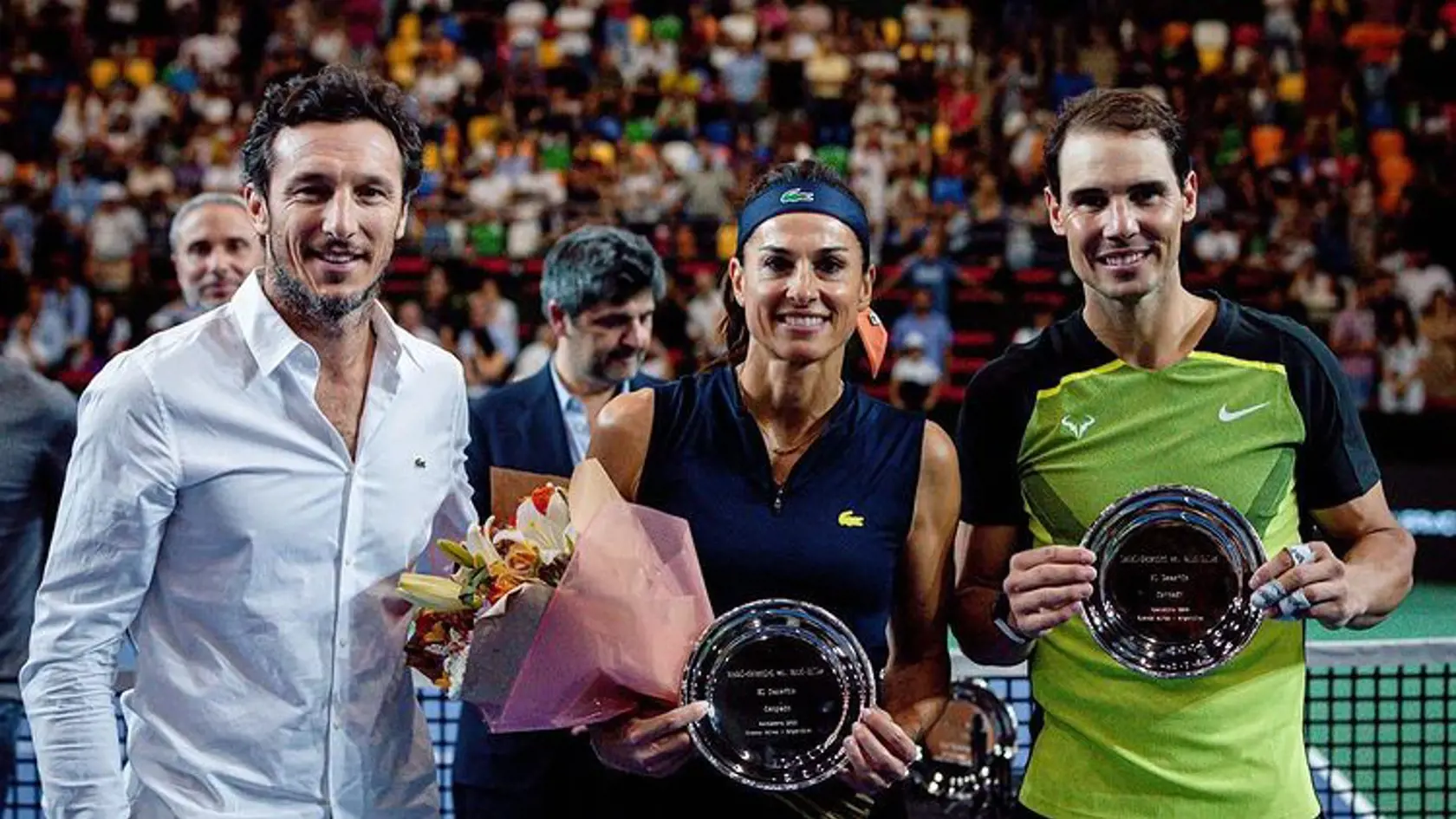 Nadal musel byť rád, že si zahral štvorhru s takýmito kráskami. A k tomu ešte aj proti tenisovej legende.