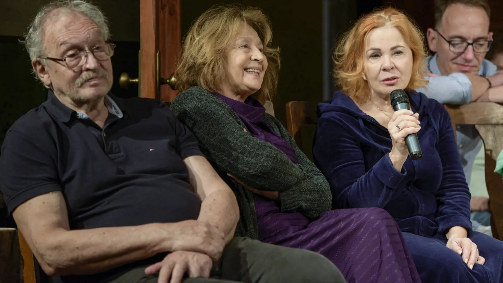 V Slovenskom národnom divadle herci, ktorých nikdy neprestane obdivovať: František Kovár, Emília Vášáryová, Kamila Magálová.