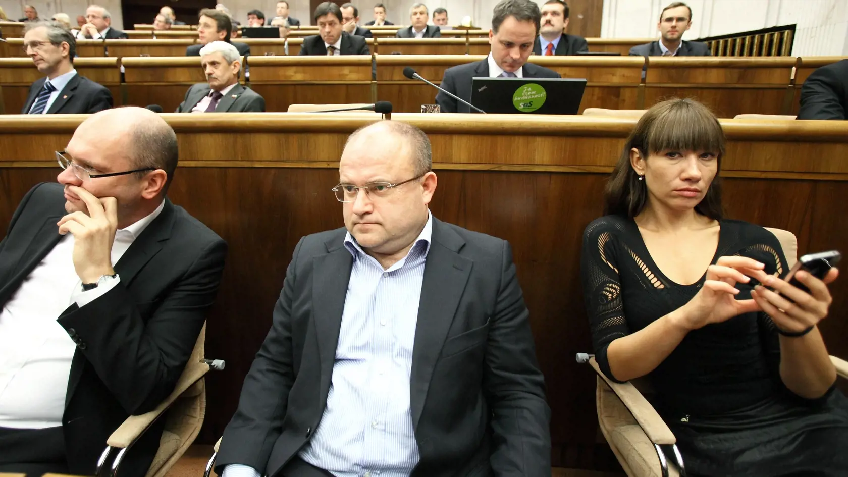 Lucia Ďuriš Nicholsonová a Richard Sulík strávili v SaS viac než jedno desaťročie. Sulík sa teraz vyjadril k jej odchodu.