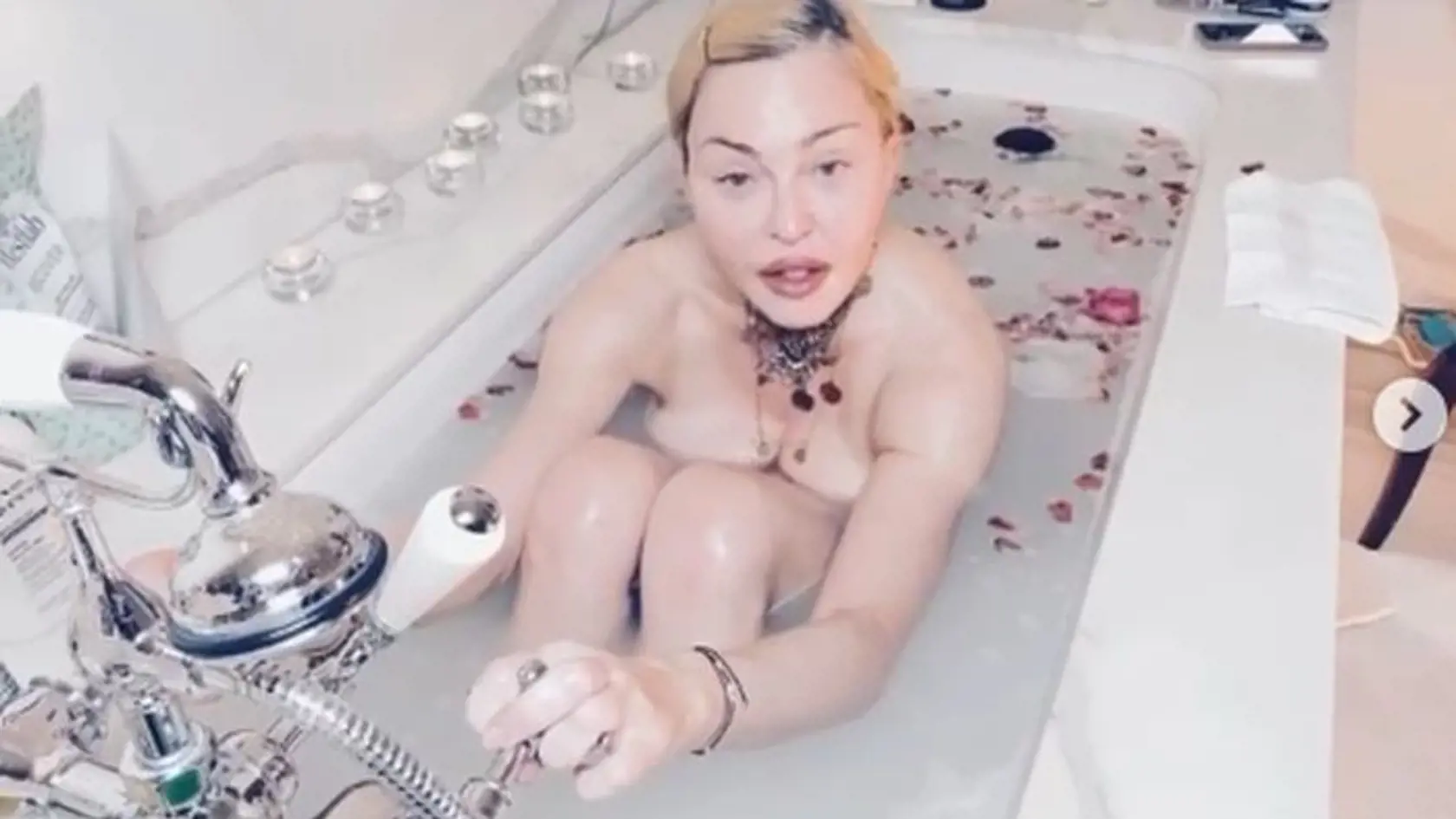 Toto jej nevyšlo, všetkým bola na smiech.