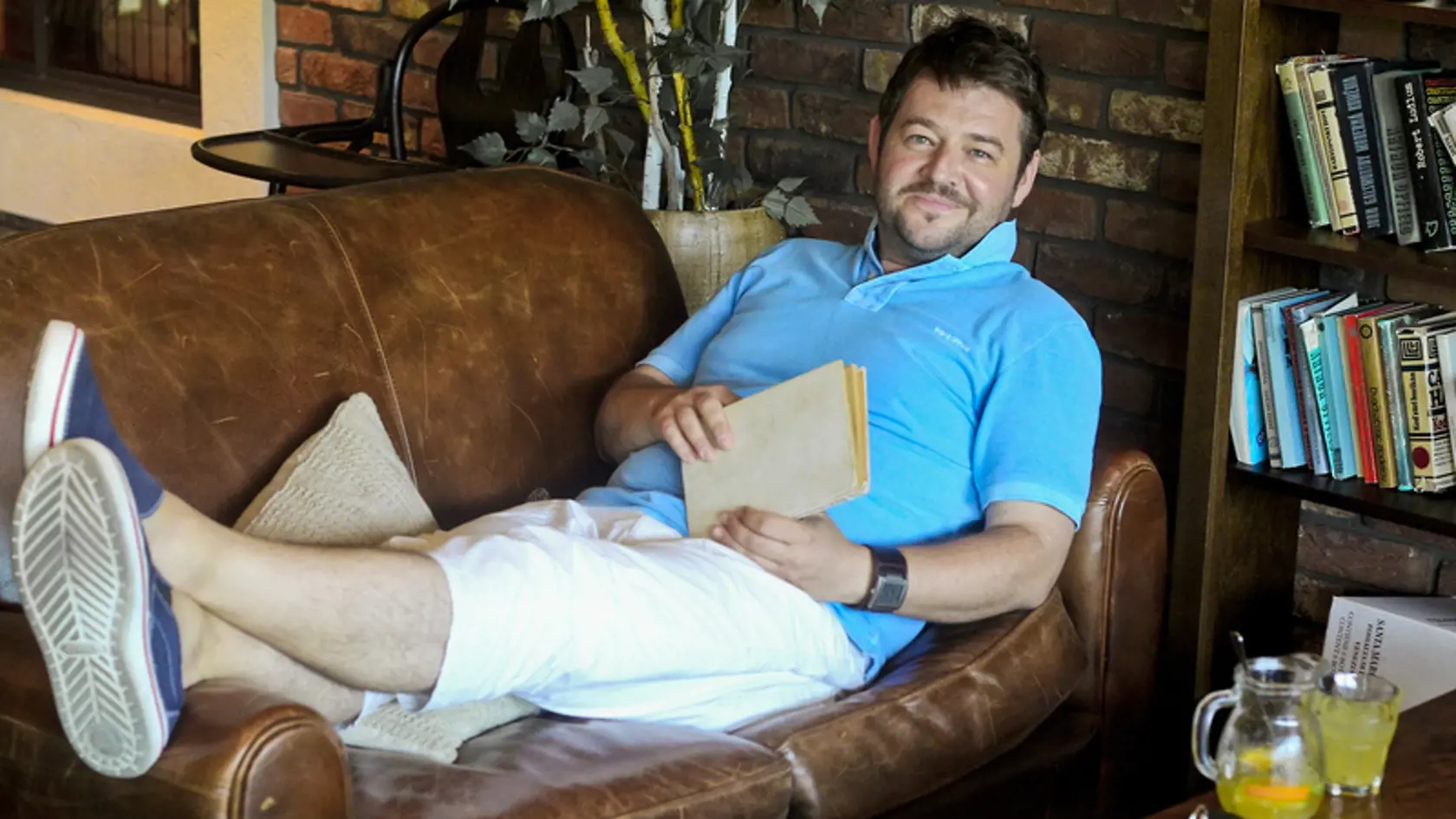 Michal Hudák (44) je šťastným oteckom: narodil sa mu syn Hugo.