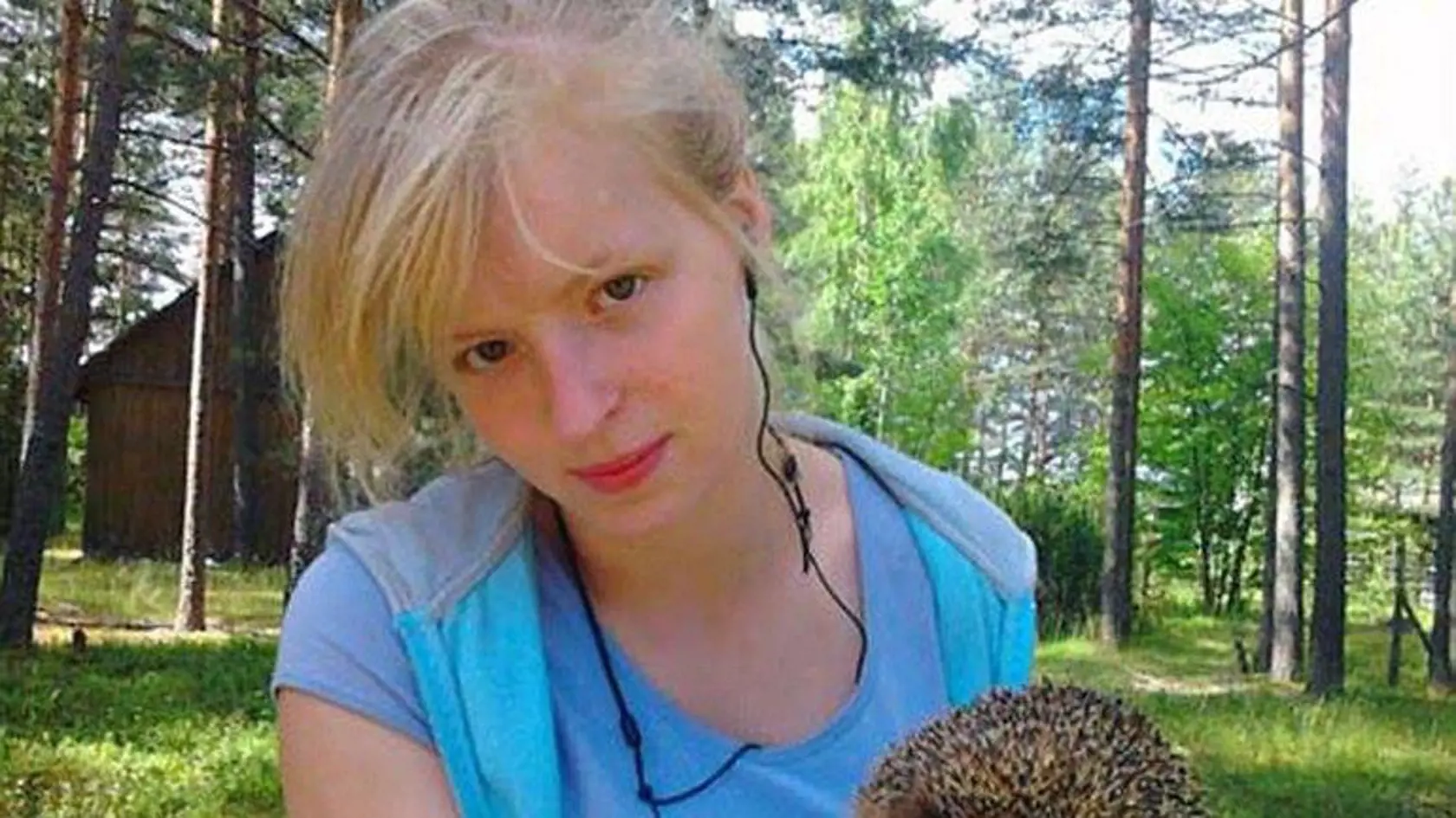 Elizaveta si za mrežami zrejme posedí.