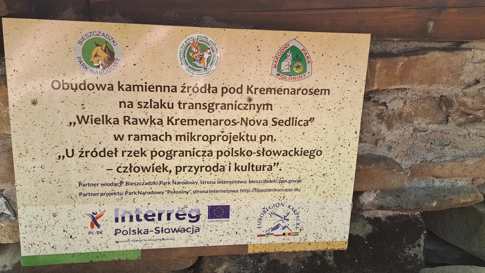 Trojmedzie a zároveň najvyšší vrch okresu Snina Kremenec